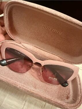 Miu Miu Pale Pink Cat-Eye Sunglasses with Pink Gradient Lenses